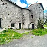 Chateau De Chausserais - 5 Chambres, 4 Salles D'eau - A 55 Minutes Du Puy-du-fo U